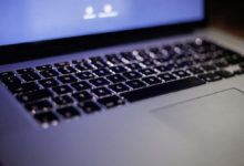 Photo of Apple sets March 21 event, Wall Street sees new, smaller iPhone